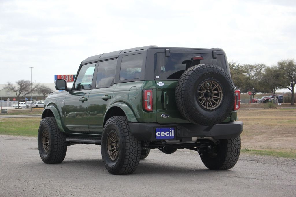 2025 Ford Bronco Outer Banks Hondo TX