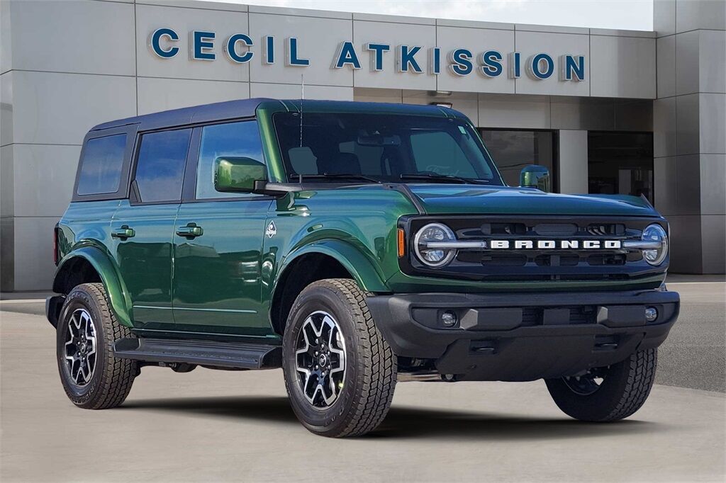 2025 Ford Bronco Outer Banks