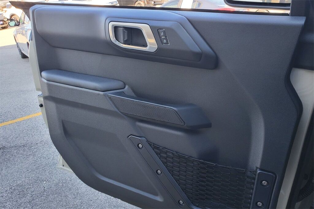 2025 Ford Bronco Outer Banks Hondo TX