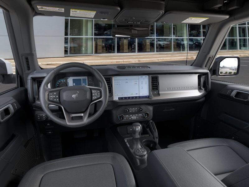 2025 Ford Bronco Outer Banks Green Bay WI