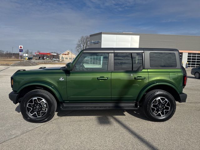 2025 Ford Bronco Outer Banks Random Lake WI