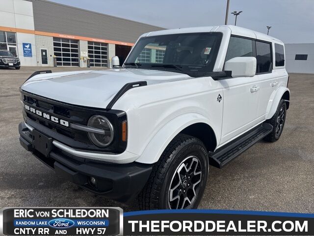 2025 Ford Bronco Outer Banks Milwaukee WI