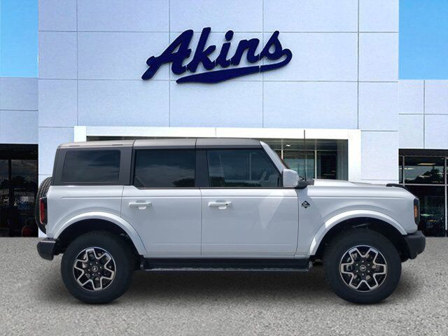 2025 Ford Bronco Outer Banks Appleton WI