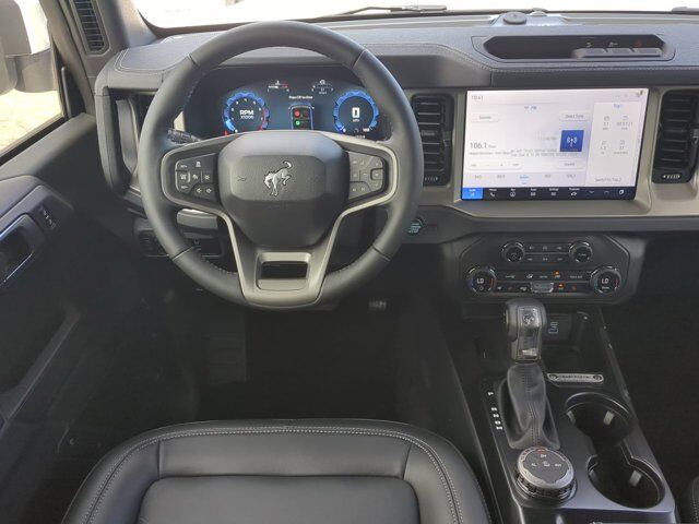 2025 Ford Bronco Outer Banks Appleton WI