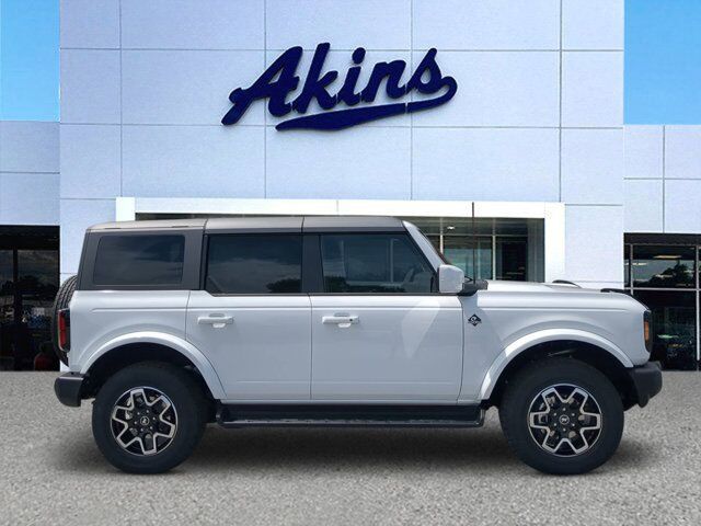 2025 Ford Bronco Outer Banks Appleton WI