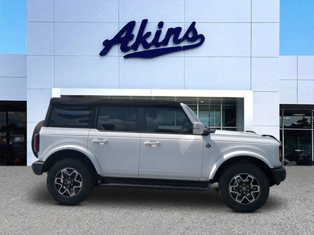 2025 Ford Bronco Outer Banks Appleton WI