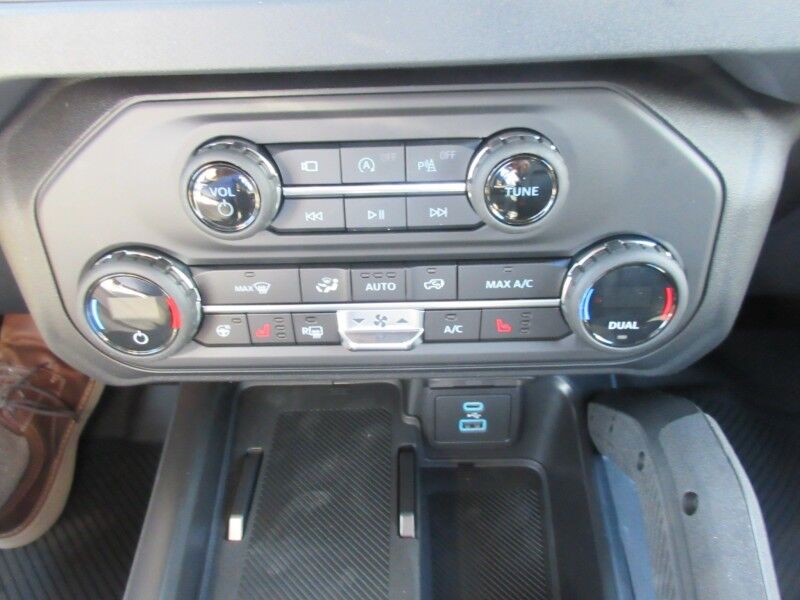 2025 Ford Bronco Outer Banks St. George SC