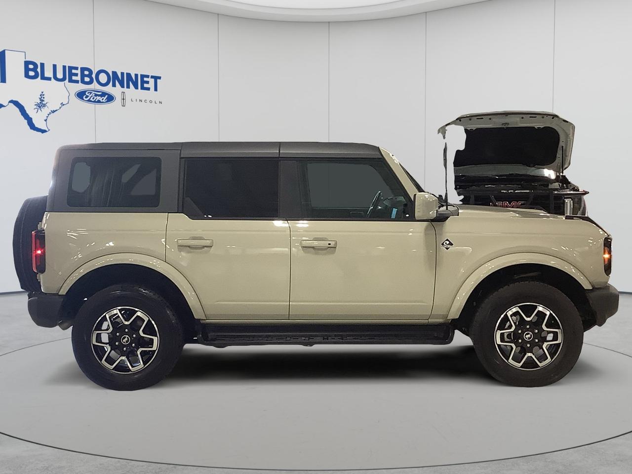 2025 Ford Bronco Outer Banks New Braunfels TX