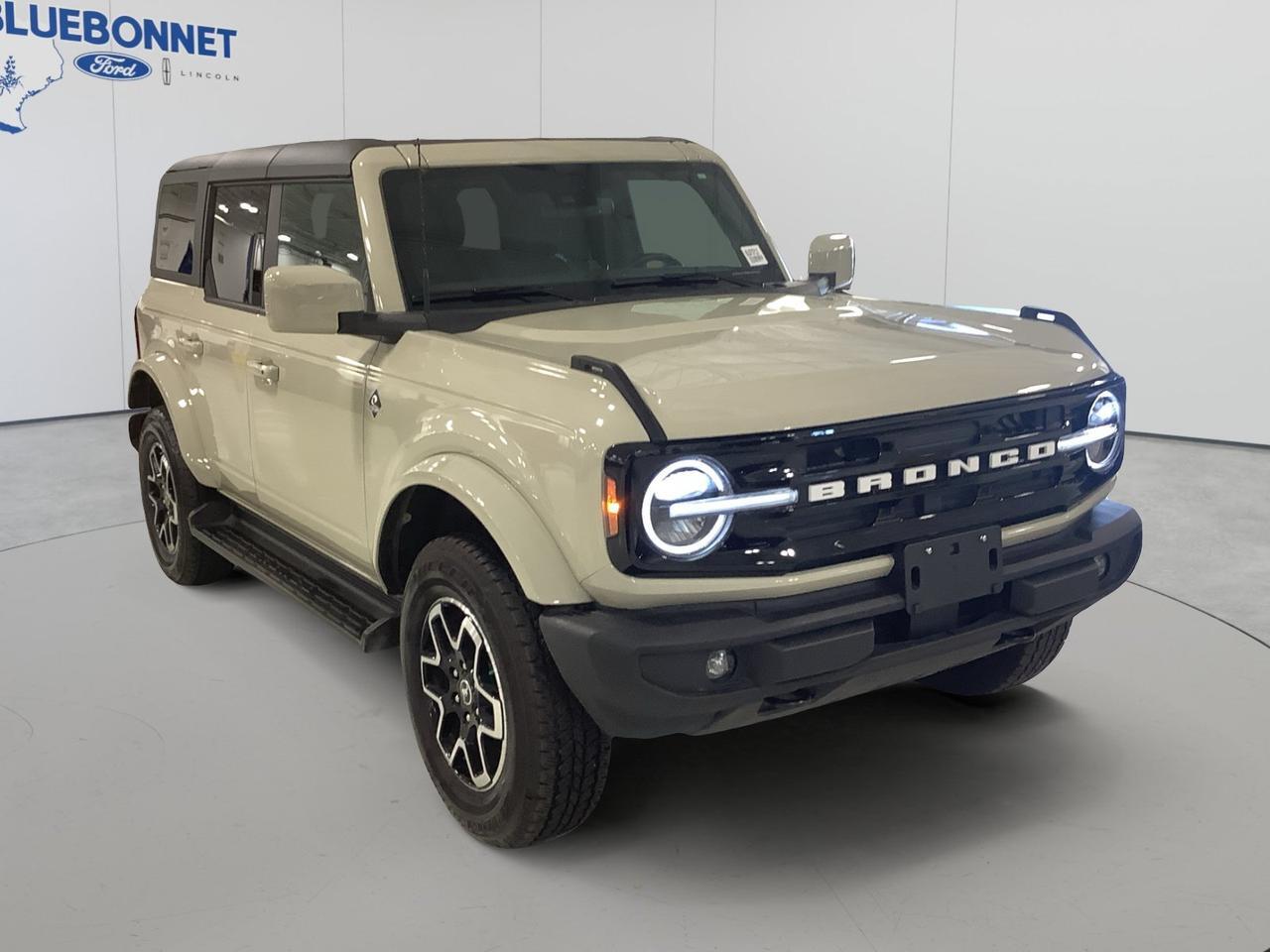 2025 Ford Bronco Outer Banks New Braunfels TX