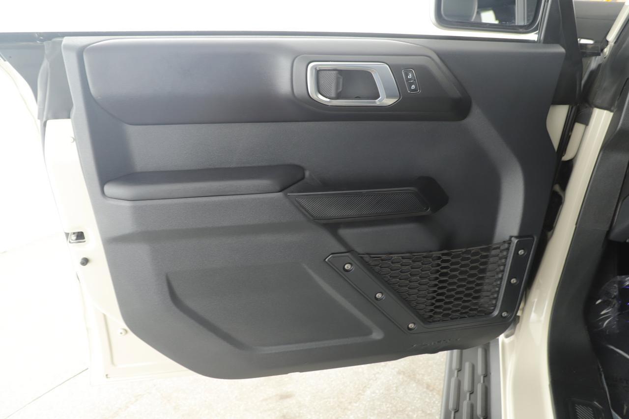 2025 Ford Bronco Outer Banks New Braunfels TX