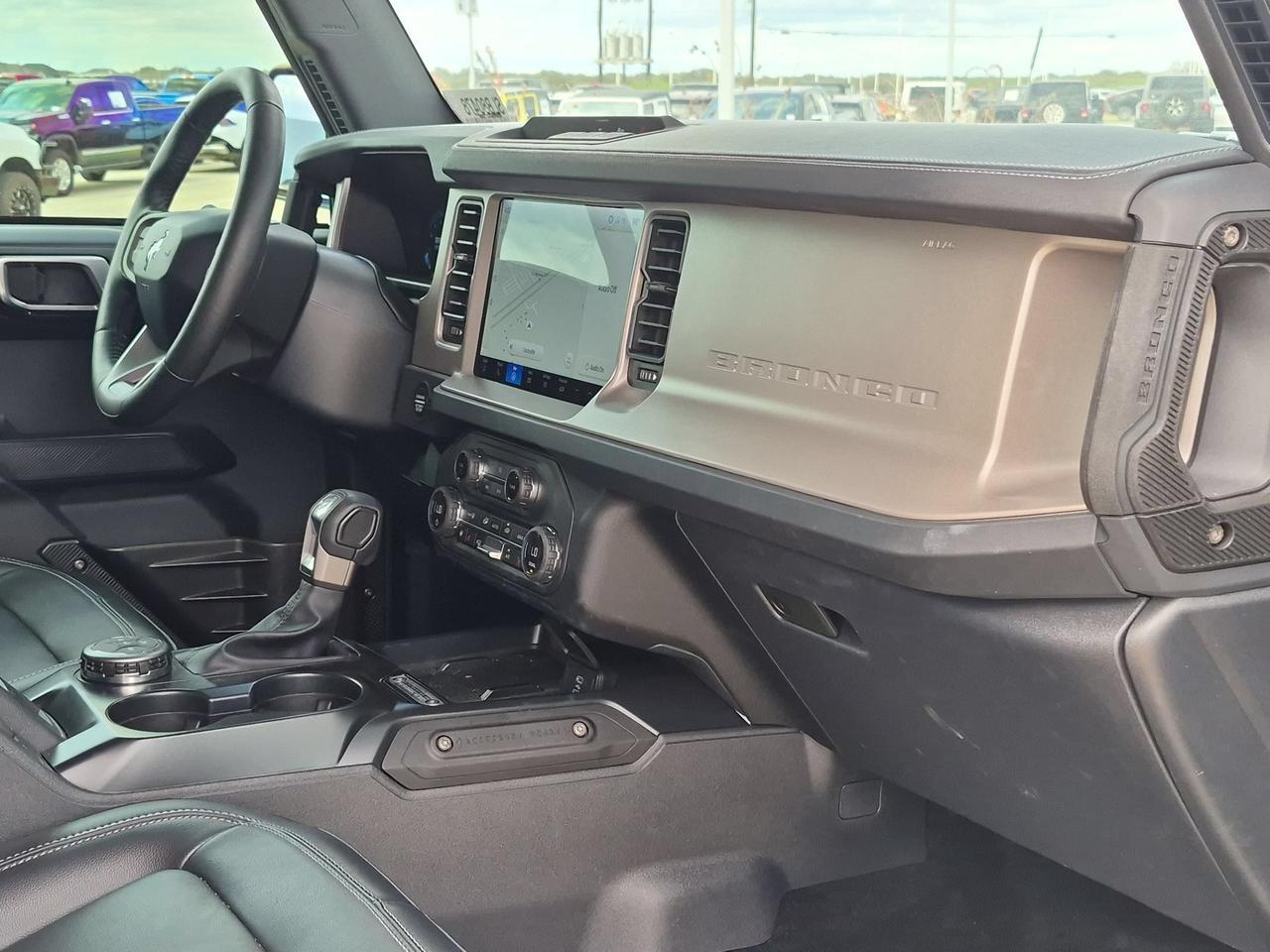 2025 Ford Bronco Outer Banks Castroville TX
