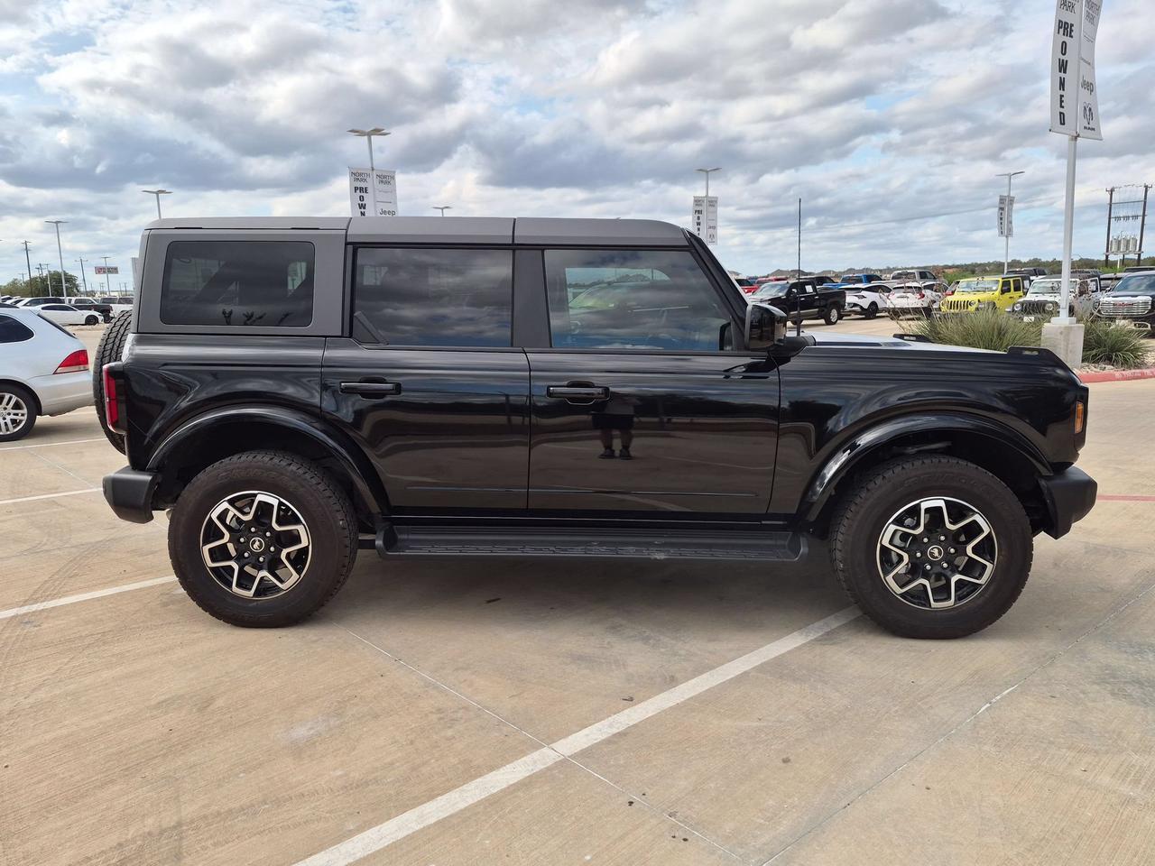 2025 Ford Bronco Outer Banks Castroville TX