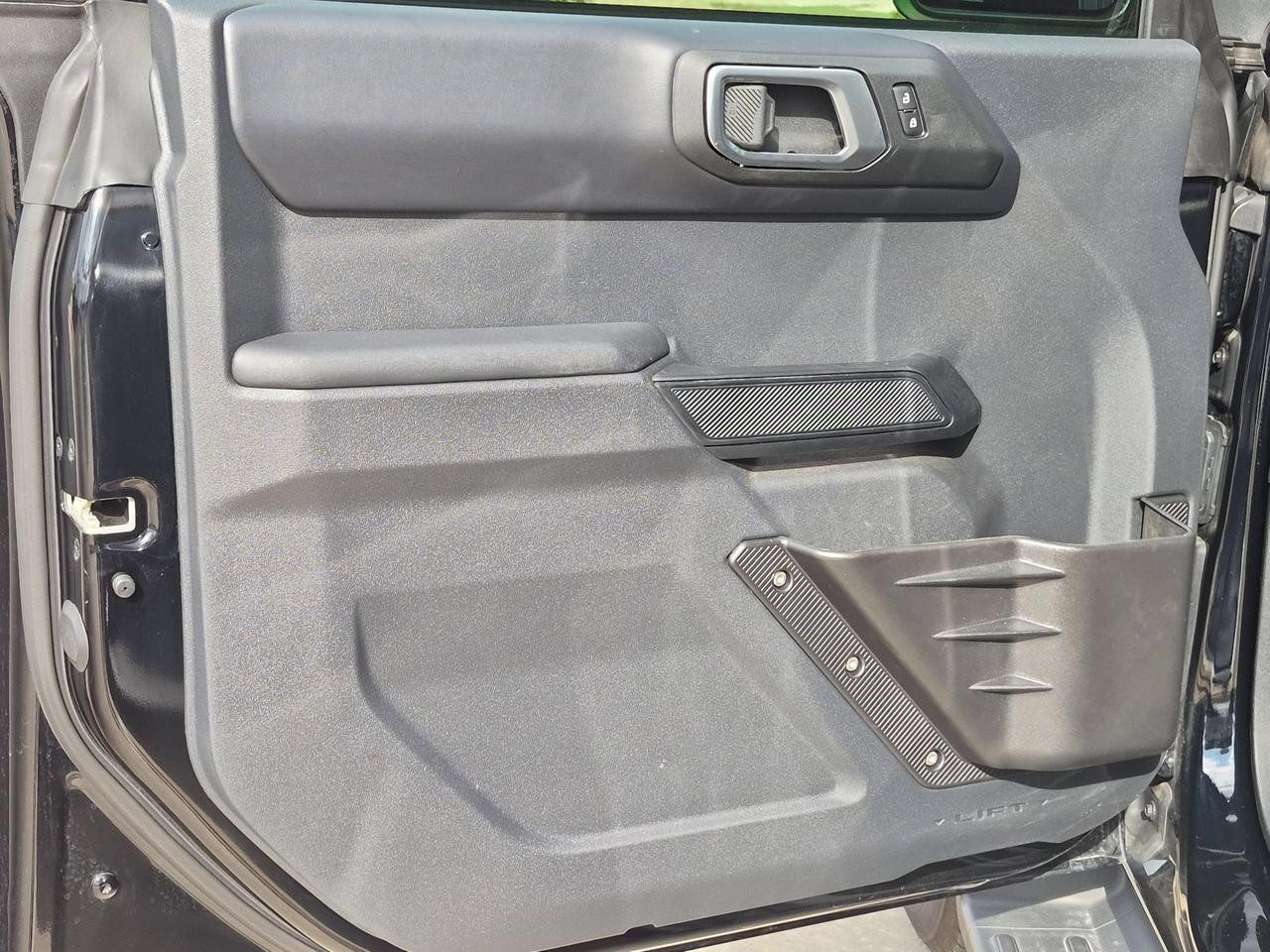 2025 Ford Bronco Outer Banks Castroville TX
