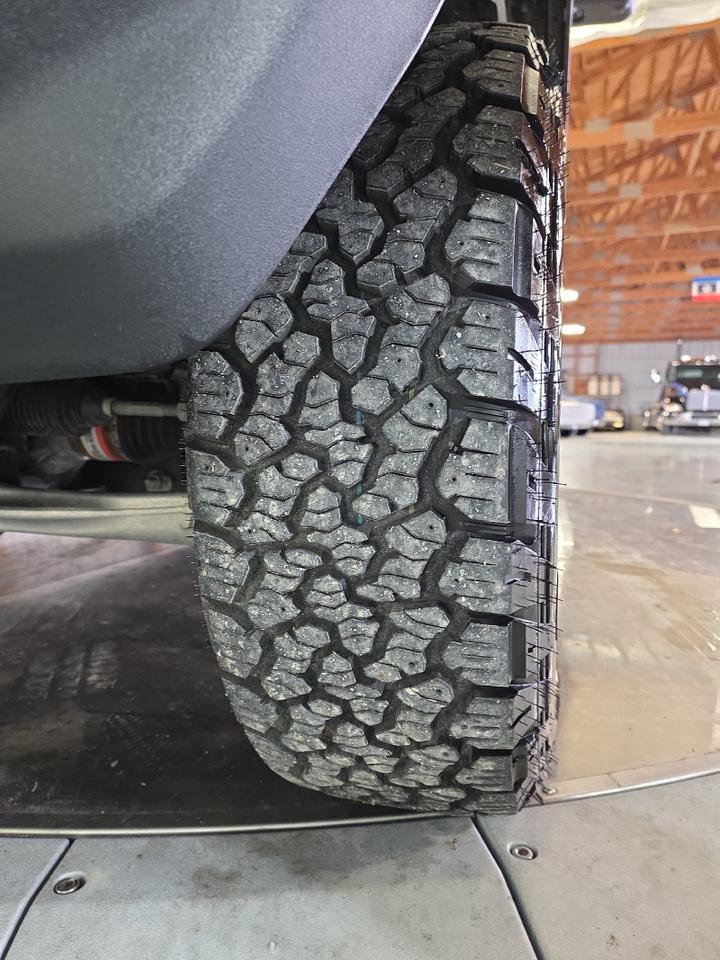 2025 Ford Bronco Outer Banks Sand Lake NY