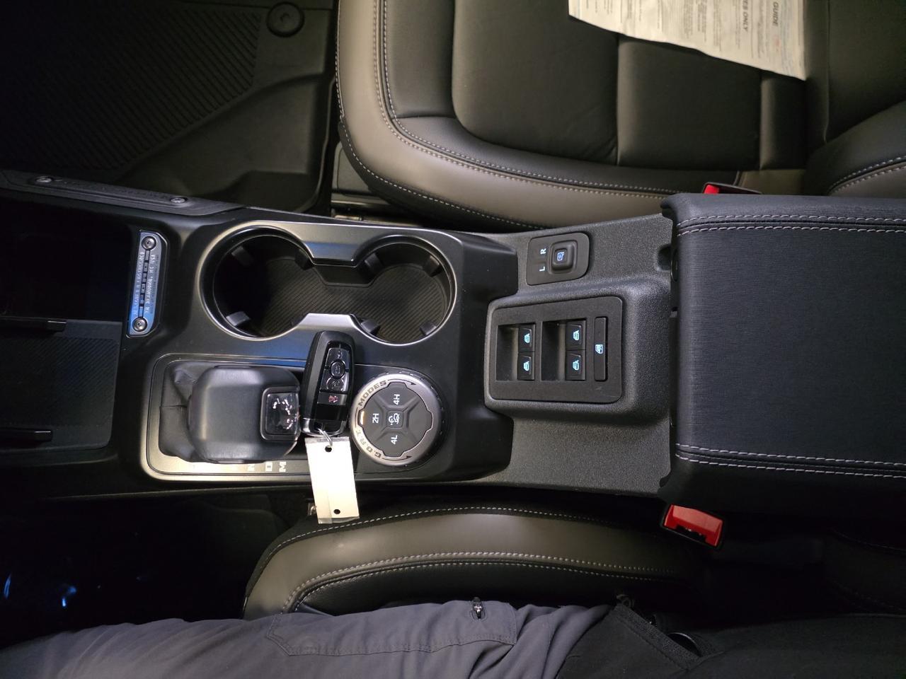 2025 Ford Bronco Outer Banks Sand Lake NY