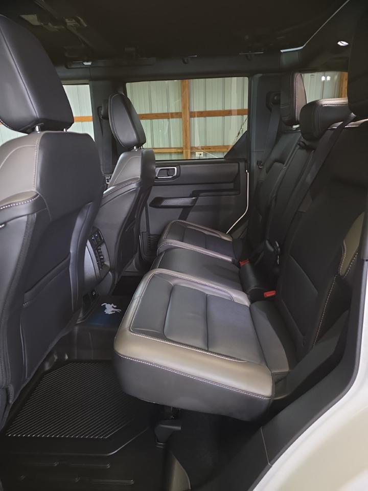 2025 Ford Bronco Outer Banks Sand Lake NY