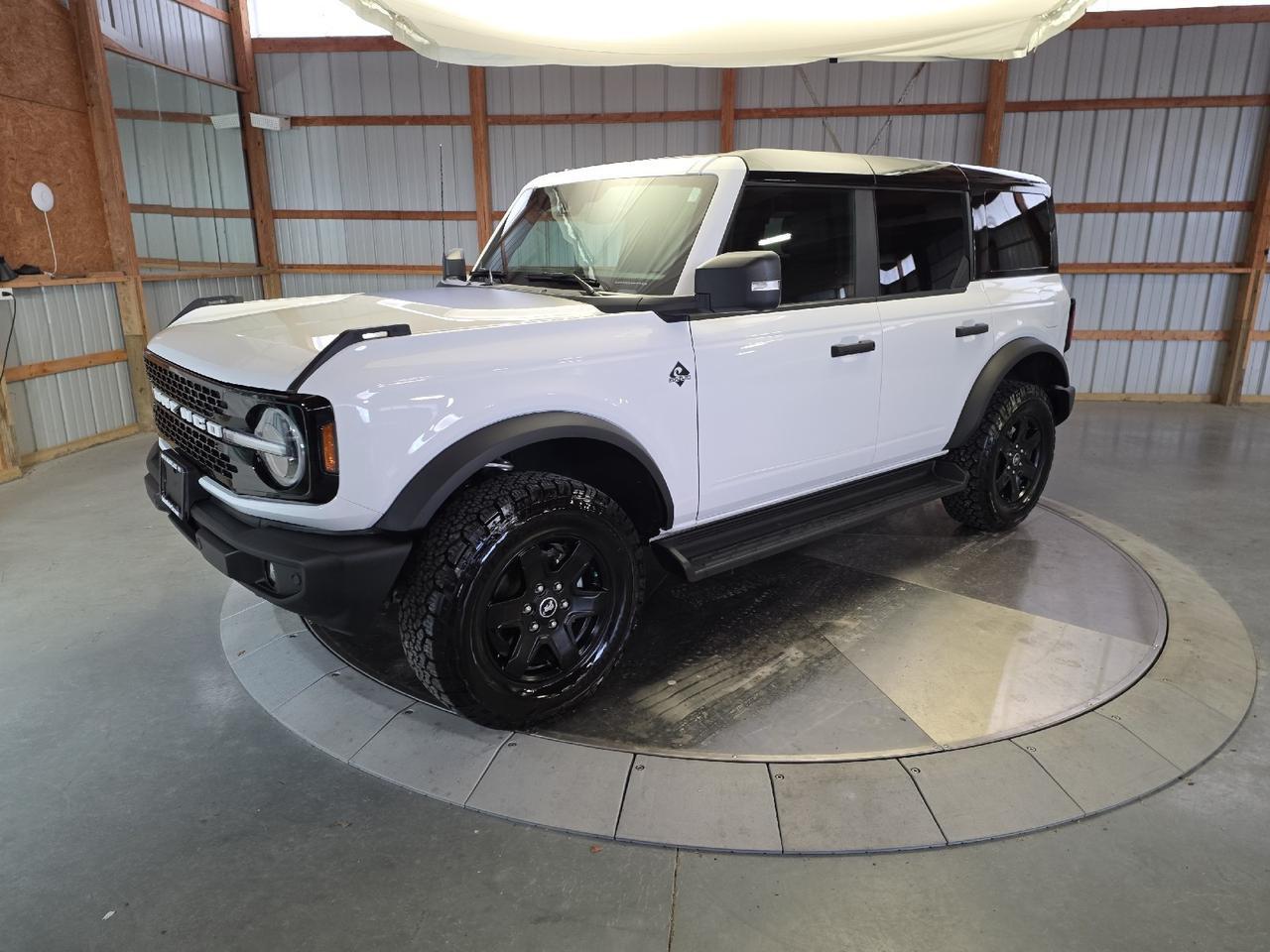 2025 Ford Bronco Outer Banks Sand Lake NY
