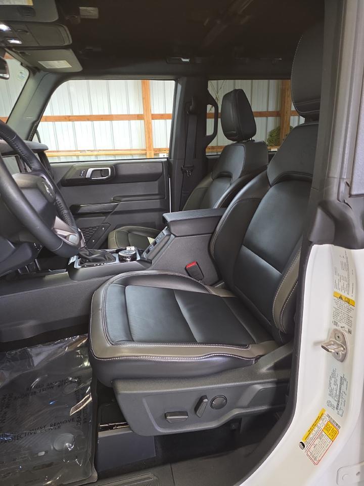 2025 Ford Bronco Outer Banks Sand Lake NY