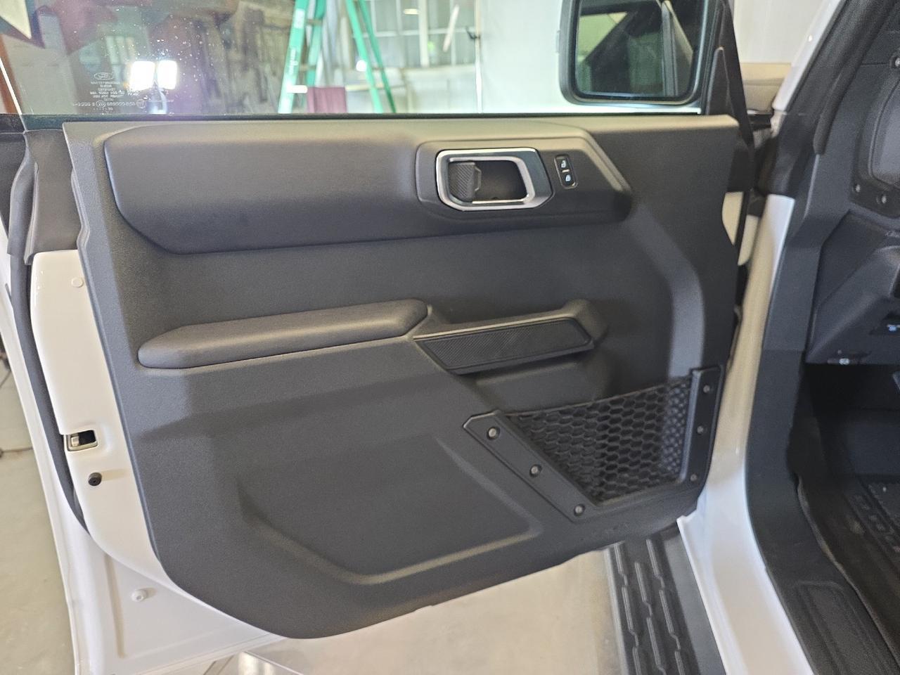 2025 Ford Bronco Outer Banks Sand Lake NY