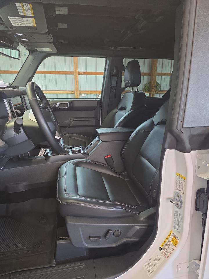 2025 Ford Bronco Outer Banks Sand Lake NY