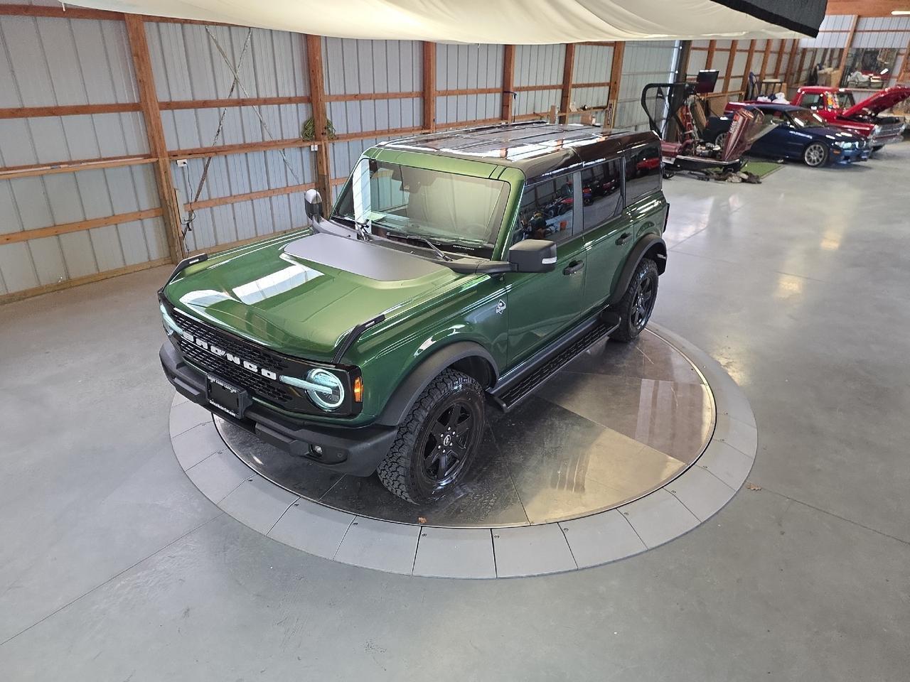 2025 Ford Bronco Outer Banks Sand Lake NY