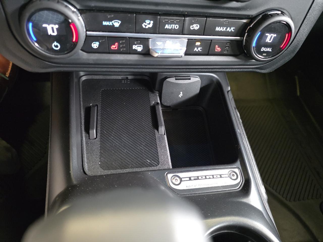 2025 Ford Bronco Outer Banks Sand Lake NY