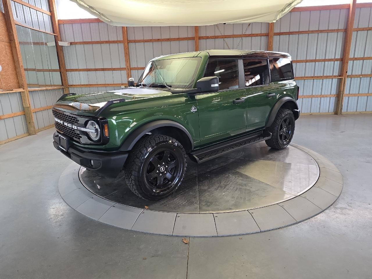 2025 Ford Bronco Outer Banks Sand Lake NY