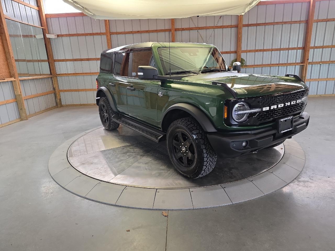 2025 Ford Bronco Outer Banks Sand Lake NY