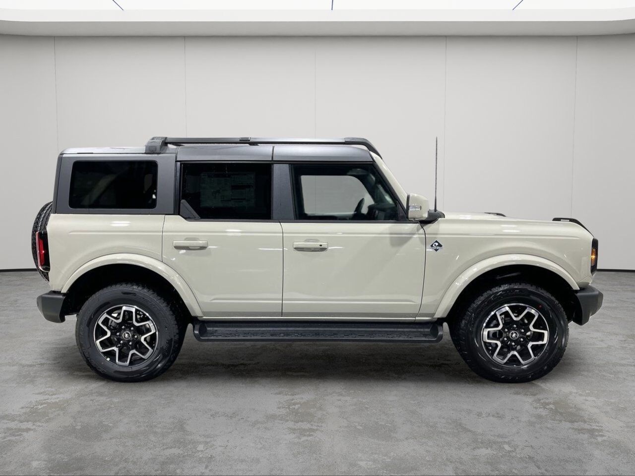 2025 Ford Bronco Outer Banks Sherwood Park AB