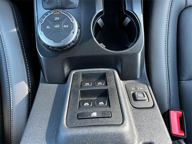 2025 Ford Bronco Outer Banks Washington MO