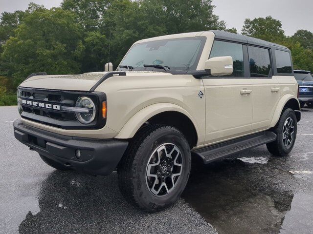2025 Ford Bronco Outer Banks Winder GA