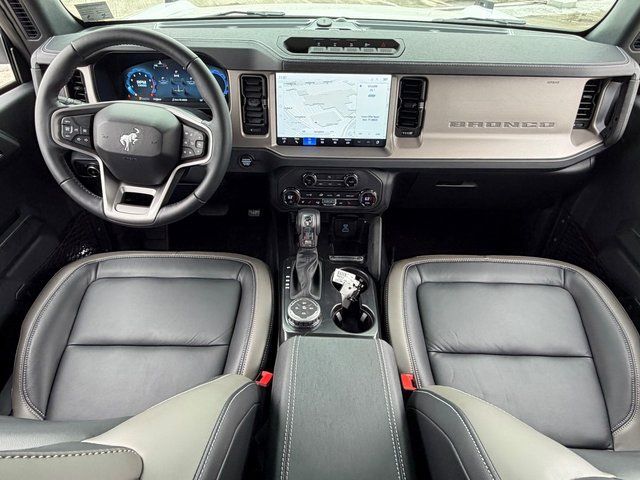 2025 Ford Bronco Outer Banks/ tinted windows Springfield VA