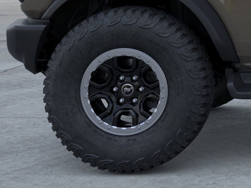 2025 Ford Bronco Outer Banks Gaithersburg MD