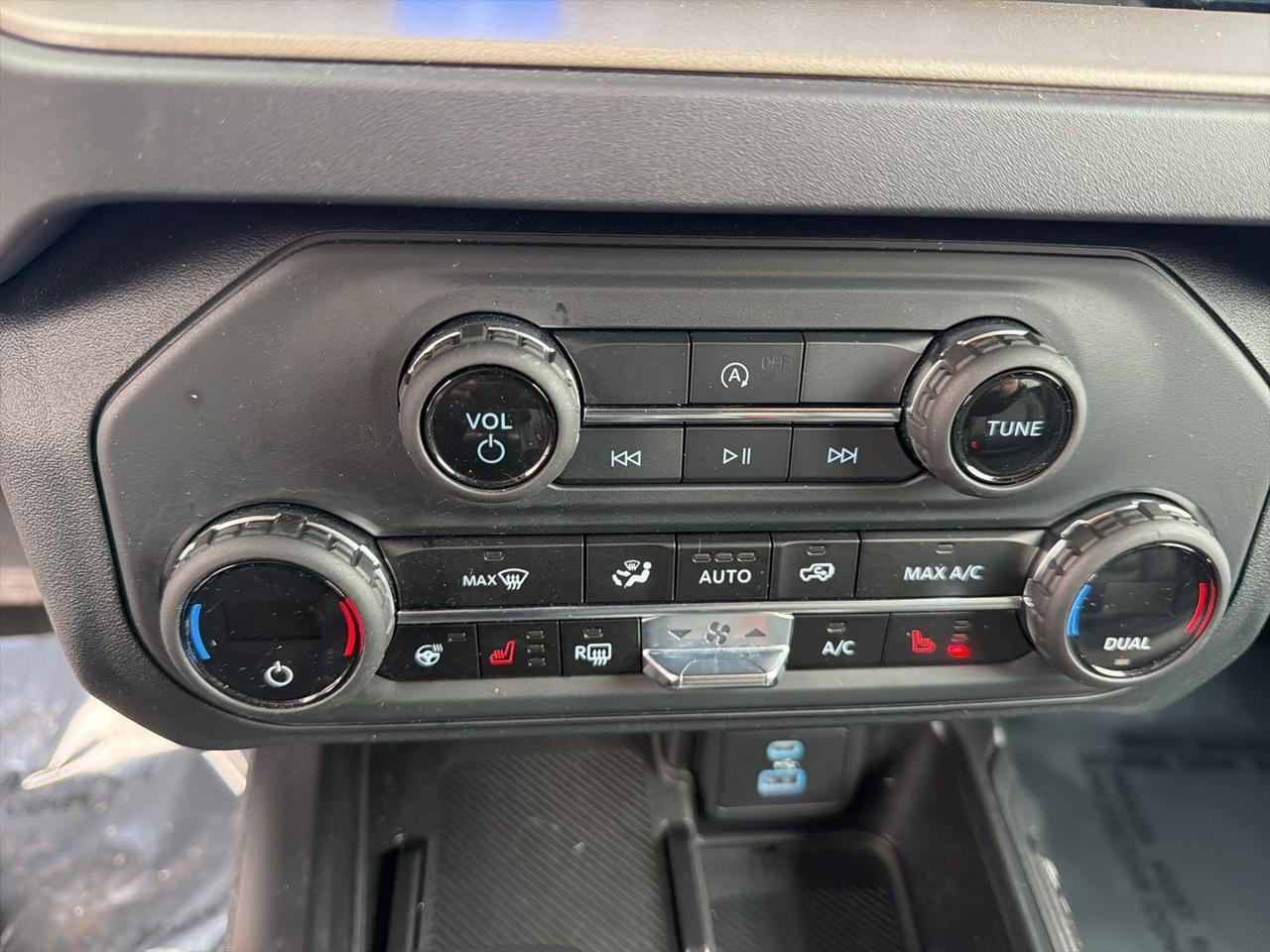 2025 Ford Bronco Outer Banks Gaithersburg MD