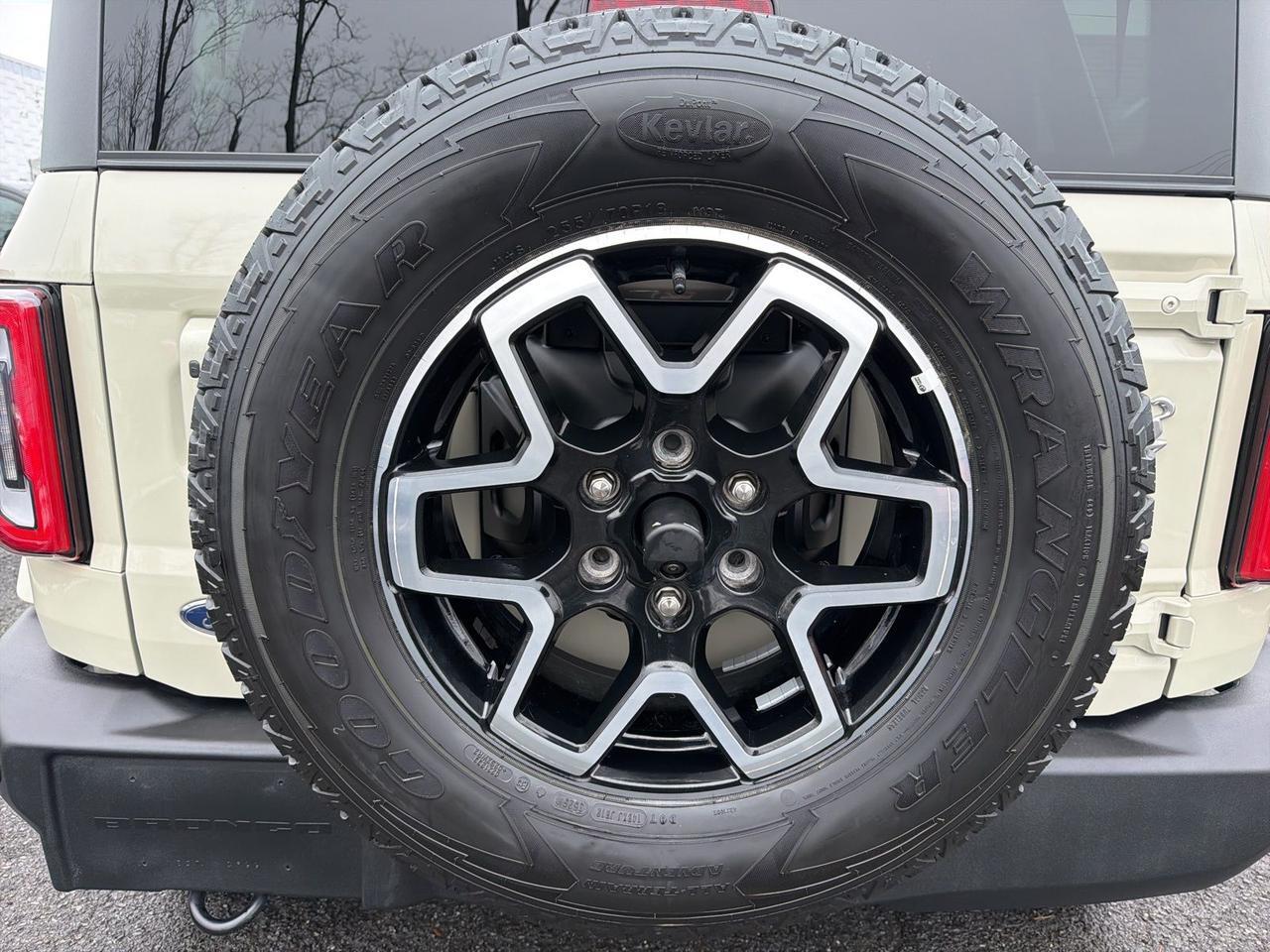 2025 Ford Bronco Outer Banks Gaithersburg MD