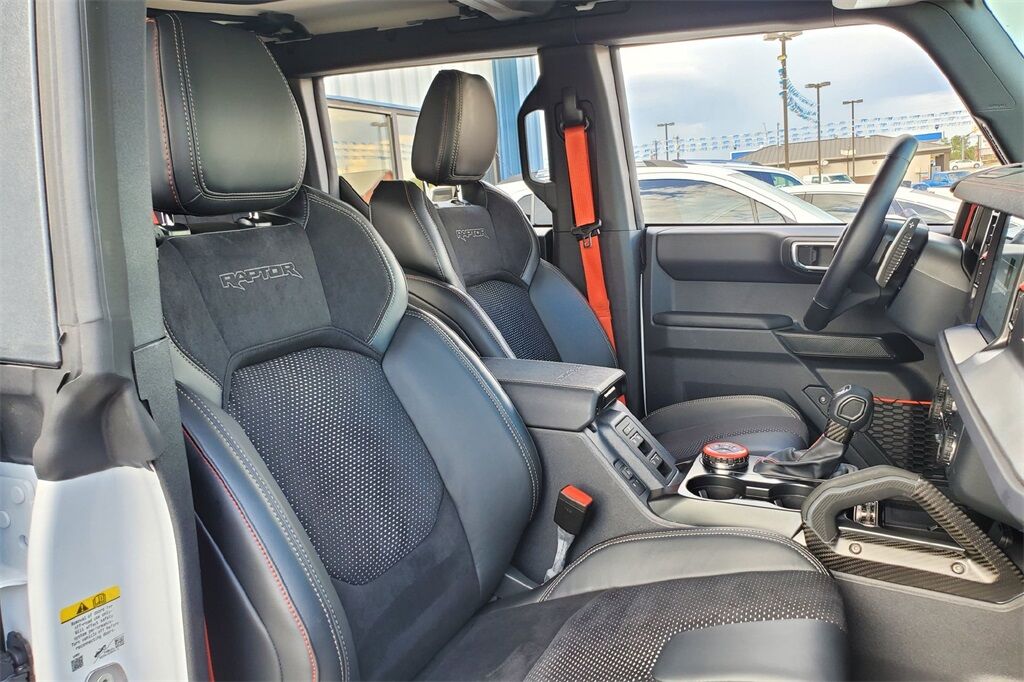 2025 Ford Bronco Raptor Hondo TX