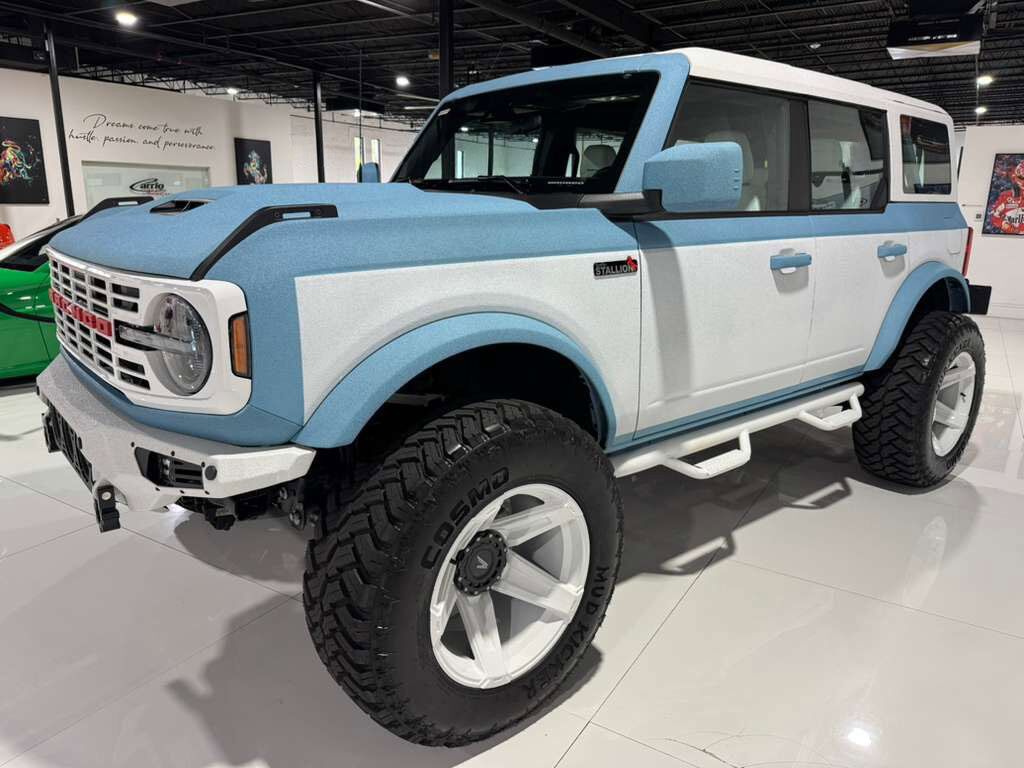 2025 Ford Bronco SoFlo Stallion built by SoFlo Customs!!