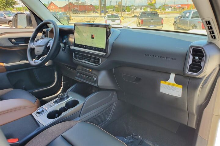 2025 Ford Bronco Sport Outer Banks  TX