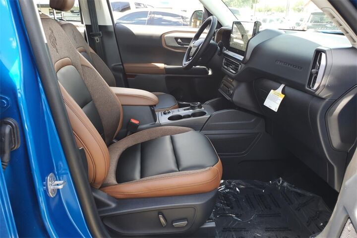 2025 Ford Bronco Sport Outer Banks  TX