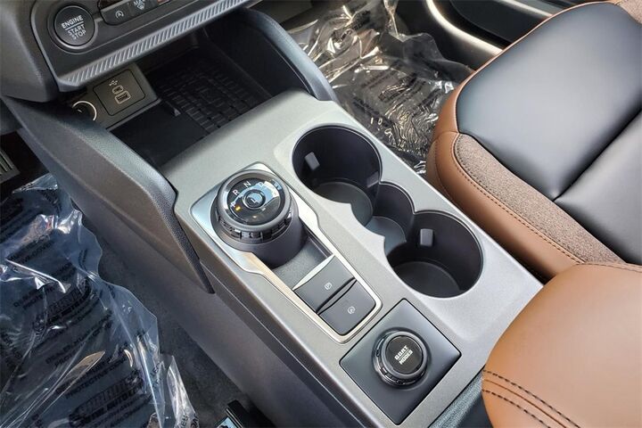 2025 Ford Bronco Sport Outer Banks  TX