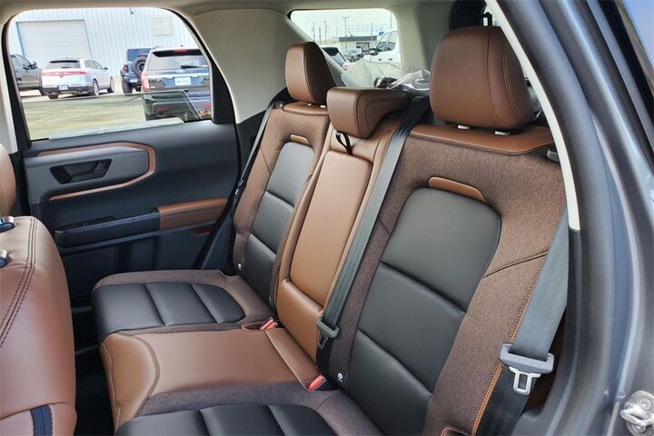 2025 Ford Bronco Sport Outer Banks  TX