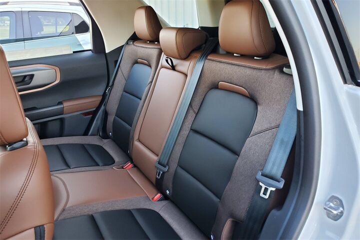 2025 Ford Bronco Sport Outer Banks  TX