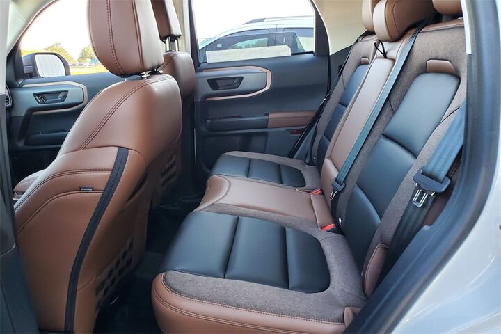 2025 Ford Bronco Sport Outer Banks  TX