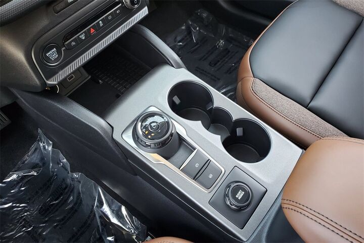 2025 Ford Bronco Sport Outer Banks  TX