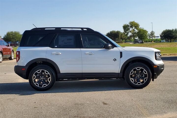 2025 Ford Bronco Sport Outer Banks  TX