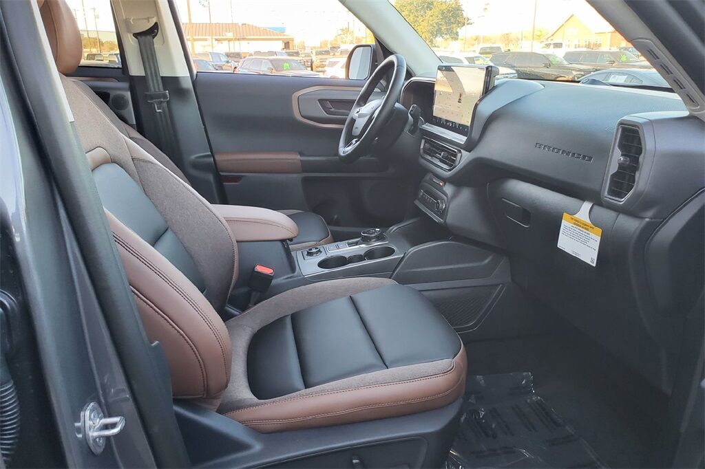 2025 Ford Bronco Sport Outer Banks Hondo TX