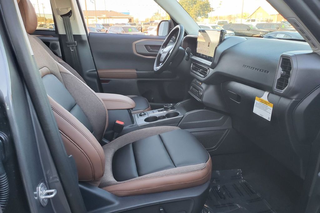 2025 Ford Bronco Sport Outer Banks Hondo TX