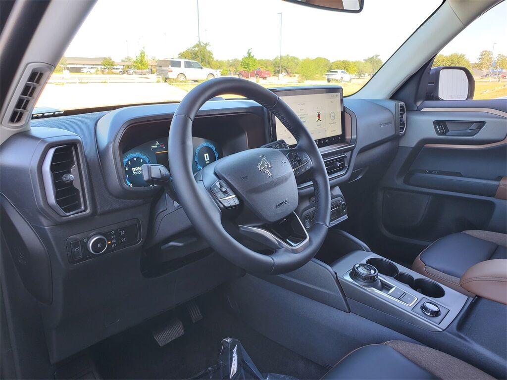 2025 Ford Bronco Sport Outer Banks Hondo TX