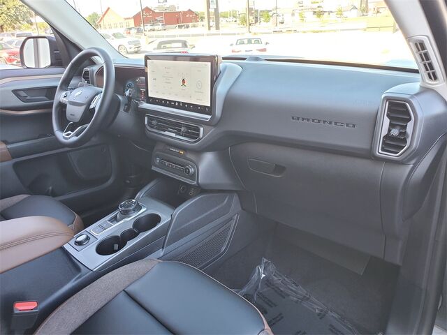 2025 Ford Bronco Sport Outer Banks  TX