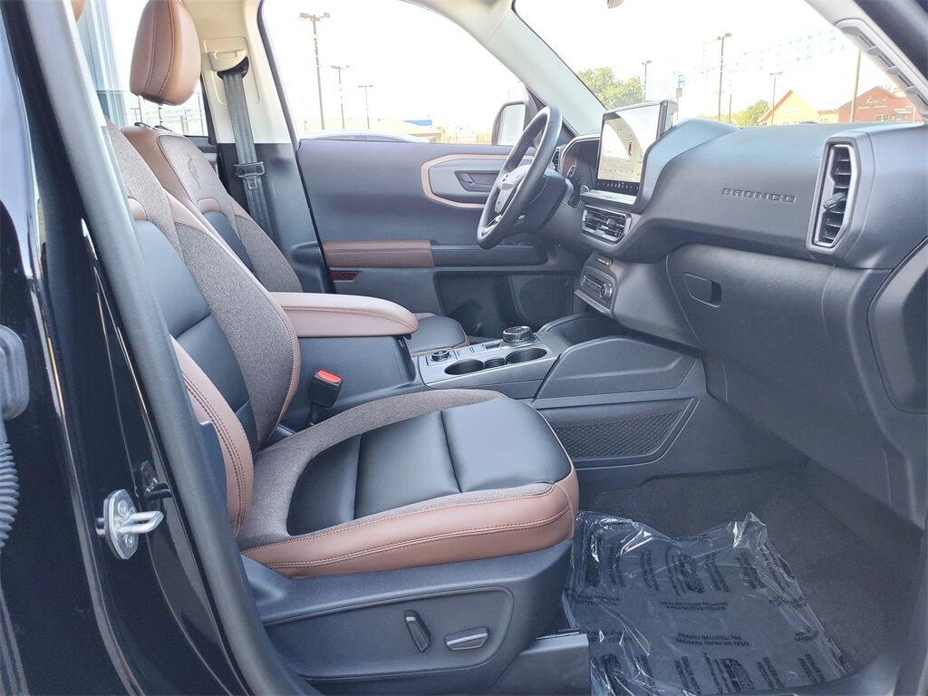 2025 Ford Bronco Sport Outer Banks Hondo TX